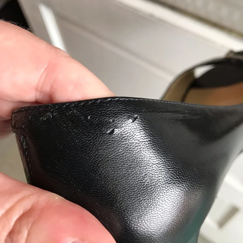 Lauren Ralph Lauren black open toe leather heels 9
